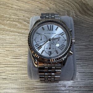 Michael kors silver watch